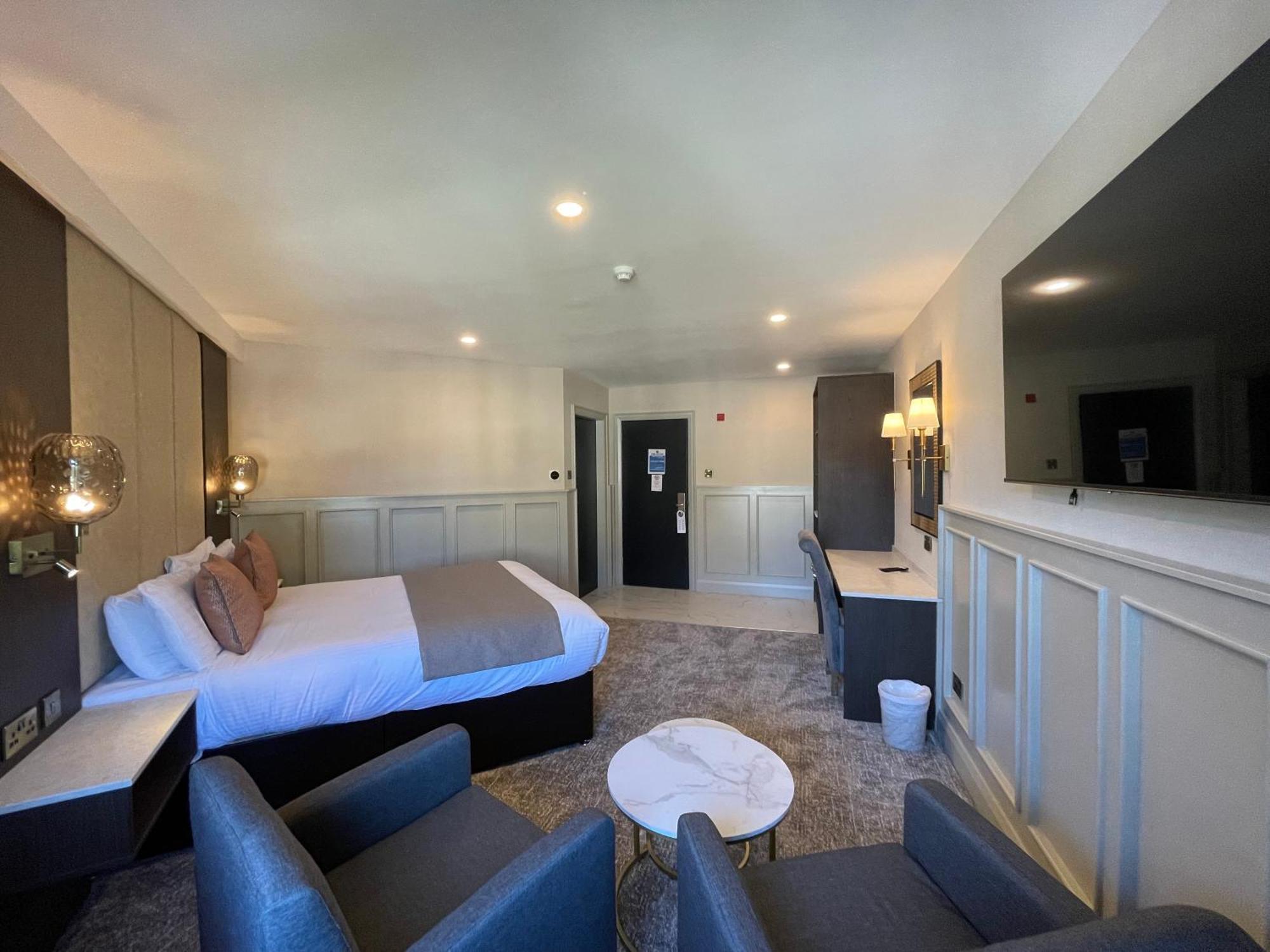 Bushtown Hotel & Spa Колрейн Экстерьер фото